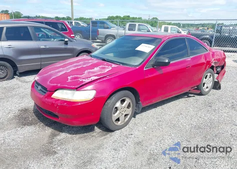 2000 Honda Accord 3.0 Ex z USA, uszkodzony, nr VIN 1HGCG2252YA024448